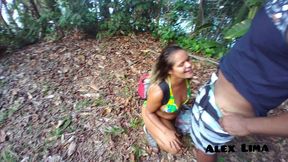 encontrei a safada - paty bumbum - na trilha e comi ela no mato
