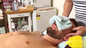 Handsome Aussie Likes To Get Massage