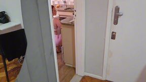 meu aluno novinho ficou me espiando escondido de pau duro