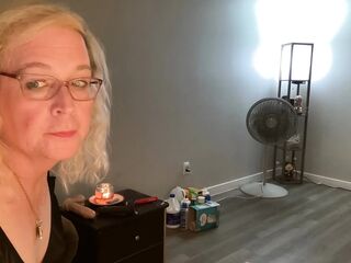 Trans mother I'd like to fuck dancing for her web camera. This babe's having enjoyment and doesn’t give a screw if this babe can dance or not ROTFL