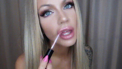 Slave to my Shiny Lips