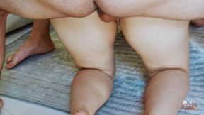 mi hermanastra aprovecha que los papas no est�n para hacer un trio con mi mejor amigo