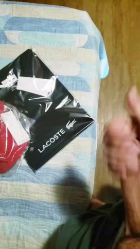 Cashmaster Lacoste