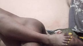Desi housewife in with friends sex video Hindi