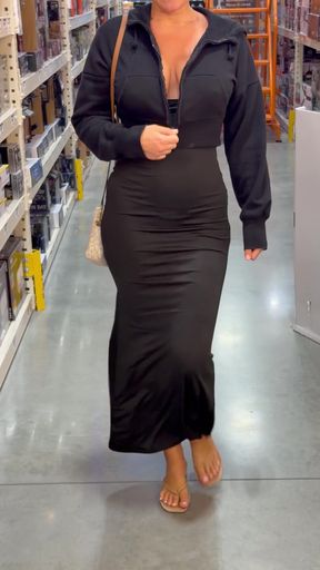 Hardworking wife satisfies her husband after a long day