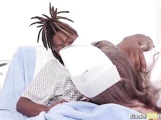 Blond nurse booty screwed by ebony patient