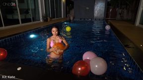 Balloon Swim