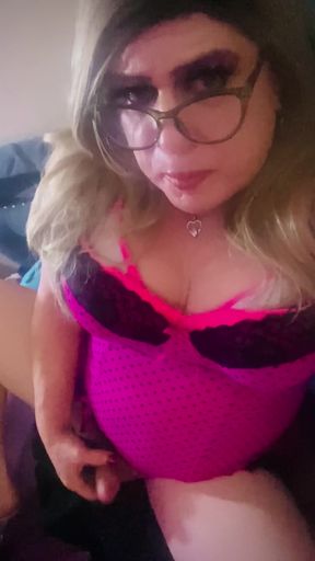 Sweets Stroking Her Sheshaft