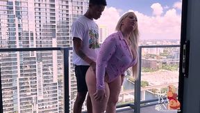 big booty pawg mz dani fucks lil d on outside balcony