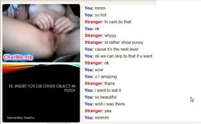 Curly babe masturbating her juicy pussy