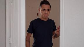 ”Stepson caught her Stepmommy erotic webcamming! - Sophia Locke”