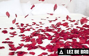 LEZ BE BAD - Hot Couple Whitney Wright & Victoria Voxxx Celebrate In Leather! ROUGH DOUBLE DILDO