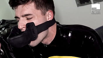 Axel Abysse Fist Pierced Through Yoshi Kawasaki Juicy Ass