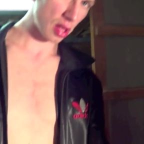 Lilou fucked by his straight friend curious