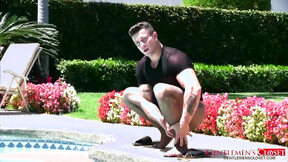 GentlemensCloset: Angelo lets his horny neighbor Trenton deepthroats his thick