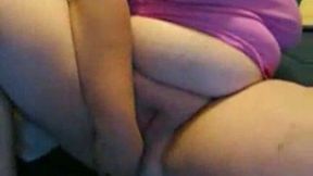 Young BBW webcam hooker fingers and pokes her wet snatch with vibrator