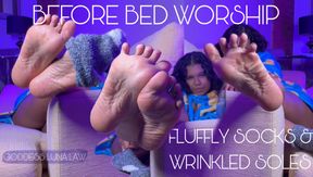 Fluffy socks & Wrinkled Soles