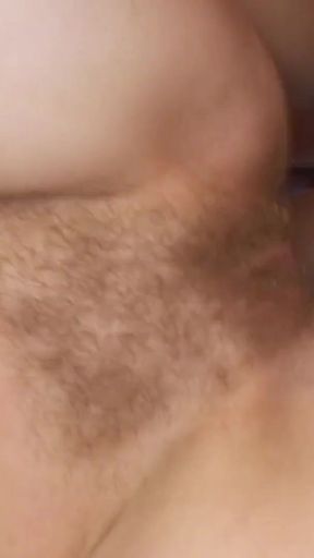 Thrilling moment from &quot;Milf Casada de Cona cabeluda faz Video Porno Amador por Dinheiro&quot;