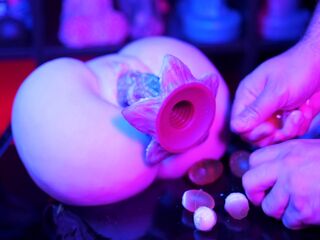 Nothosaur Kohana Review: If HR Giger Made an OVIPOSITOR