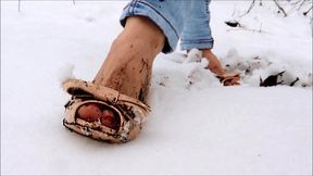 High heels in snow, high heels in mud, high heels stuck in mud, high heels wrecked, frozen feet