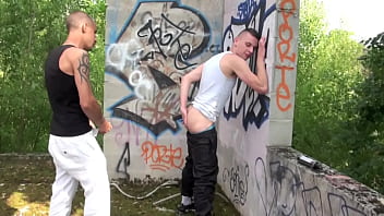 3 1798 french twink fucked outdoor by straight boy curious