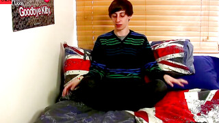 Ethan-Knight's-Solo-Masturbation - Sensual Male Masturbating For You