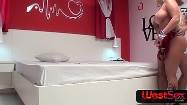 Loirinha levou rola em todos os buracos - Cibelle Mancinni - Frotinha Porn Star - - -