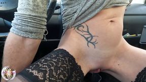 aurbeaureal inside : avec ma copine amanilouve, j essaye le pommeau de vitesse ...