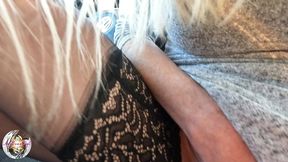 aurbeaureal inside : avec ma copine amanilouve, j essaye le pommeau de vitesse ...