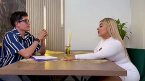 Hermosa Latina tetona pide ser follada hasta el orgasmo por su tutor de lengua! Ens&eacute_&ntilde_ame c&oacute_mo te follas mi co&ntilde_o h&uacute_medo!