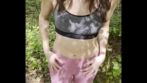 POV man blowjob then fuck in the middle of the forest without protection to finish she swallows all the sperm!