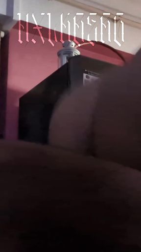 Stunning moment from &quot;Malay girl Tug &#039;n Ride&quot;