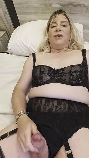 Sexy Lingerie and a Holiday Cumshot