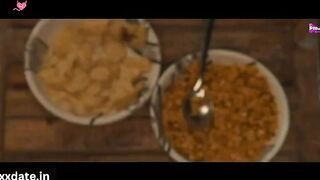 SASUR KE SATH CHUDAI GHAR PAR KOI NHI THA BAHU AKELI_1