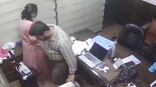 Village Couple Goes Viral With Exclusive Amateur Sex Video