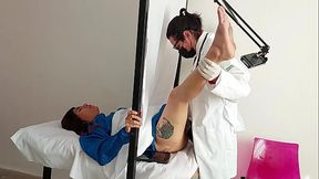 Va a revisi&oacute_n con el ginec&oacute_logo y &eacute_l se la coge a pelo