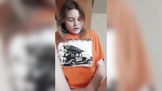 Teen Webcam Girl Masturbates Live On Cam - SexToy Showcase