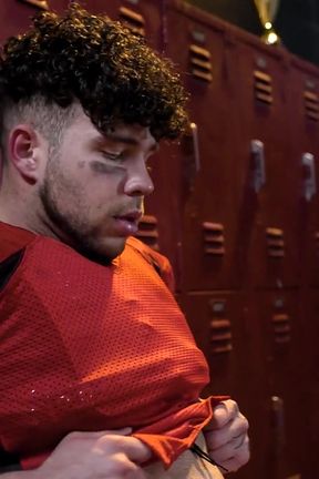 Heteroflexible - Angry Quarterback Adrian Hart Puts Newcomer Joseph Castlian in Place in Locker Room