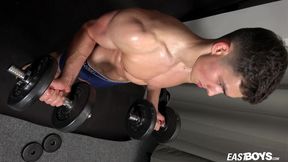 Oily Stud Emilion Flexes His Muscles – Eastboys Seduction