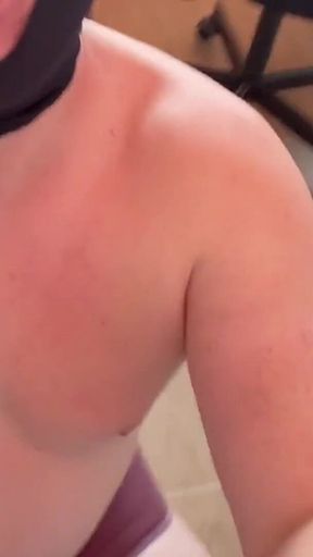 Straight Guy Shoots His Load on the Tongue Swallowed at the Gloryhole