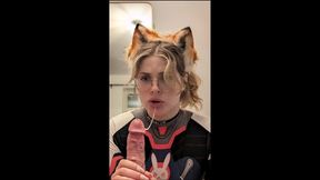 Cute Foxy E-Girl Throws it Back For a Facial