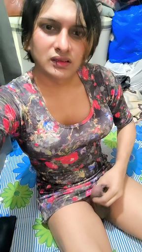 Zoya Shezadi Full Look Like a CD Dress in Today Because Im Very Happy Now