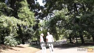 HUNT4K. Smart bro finds pretext to hook up with Hot