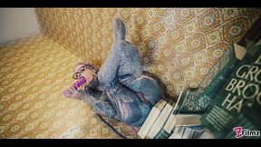 ANAL gapes and PISS on books and TOYS