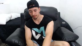 Naked flex jerk my cock (d) (d) ;)