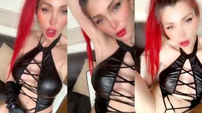 mistressrola wear leather clothes bdsm
