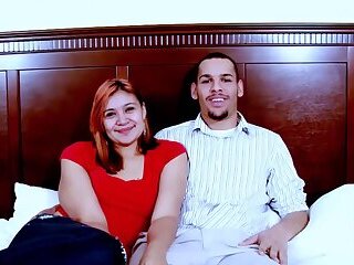 Dee Hard: Chubby Latina MILF Dee Hard's Amateur Porn Show with Jaylyn