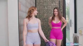 Rub that clit til you orgasm while I eat out your tasty ass