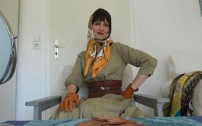 Silk scarves fitting for a safari look dress