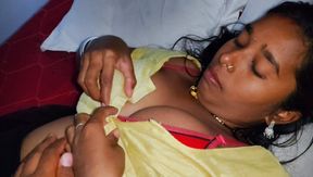 Indian Sadi Wali Bhabhi - Vegetable Selling Stepsister-in-law and Unknown People Buying Vegetables Hot Movie.